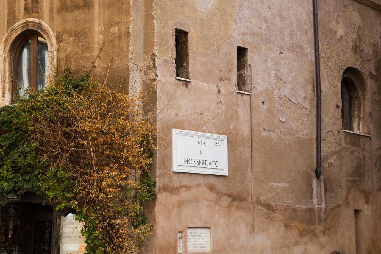 Trasteverehome - Central Monserrato House With Balcony ローマ エクステリア 写真